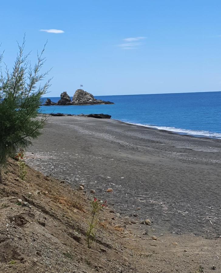 Eirini Apts On The Beach Psari Forada Exterior photo