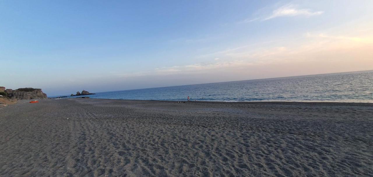 Eirini Apts On The Beach Psari Forada Exterior photo
